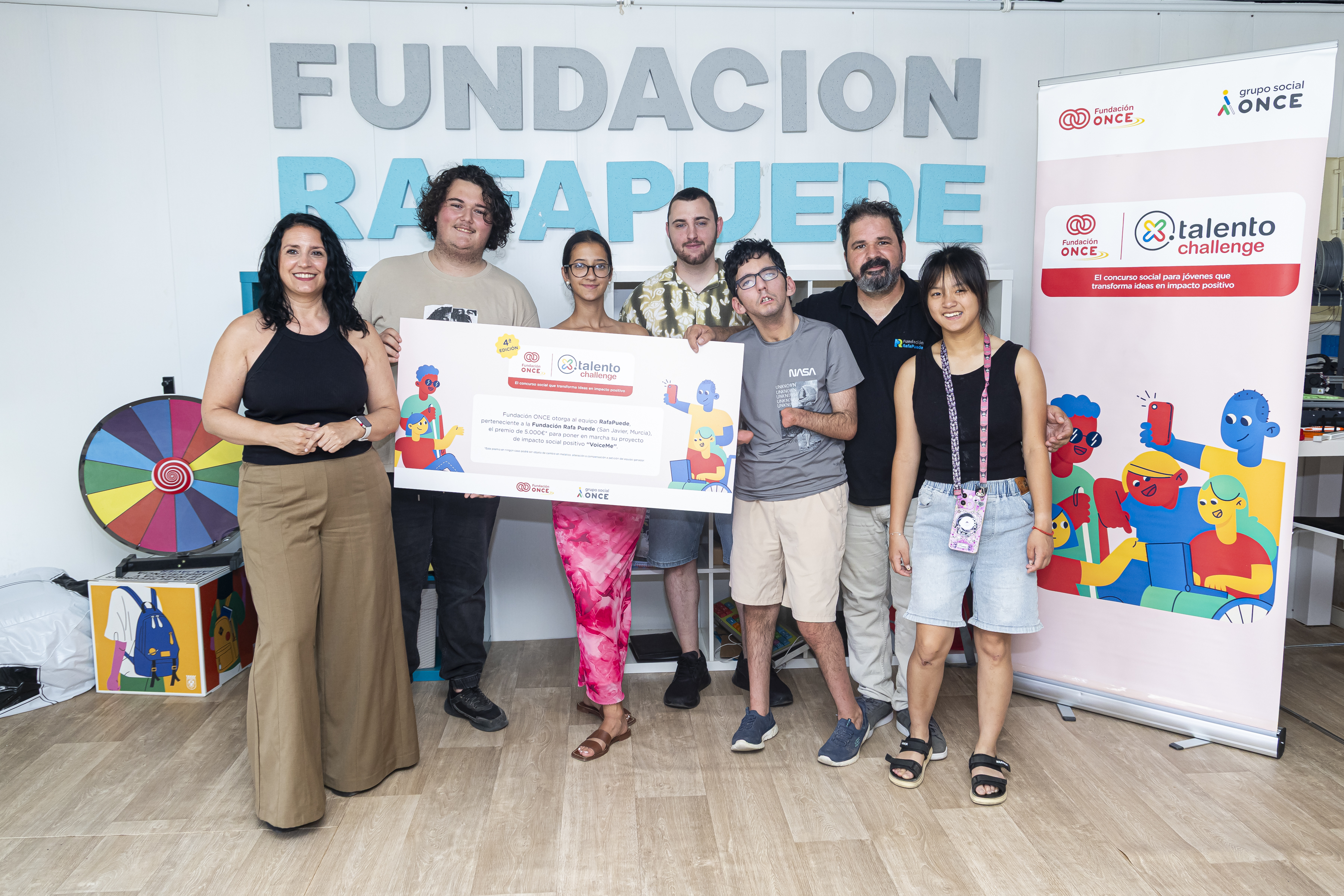 Entrega del premio X Talento Challenge de Fundación ONCE al proyecto VoiceMe de la Fundación RafaPuede